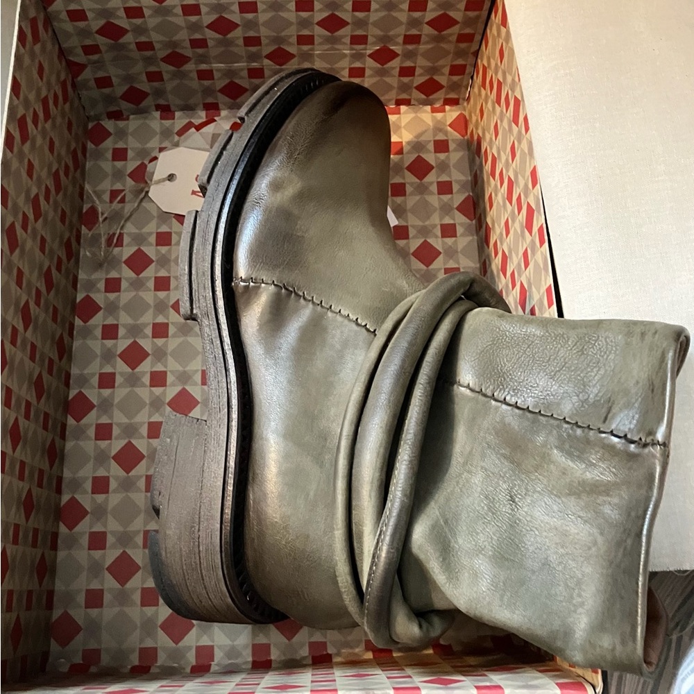 A.S.98 Linder Distressed Green Ankle Boots - Picture 6 of 9